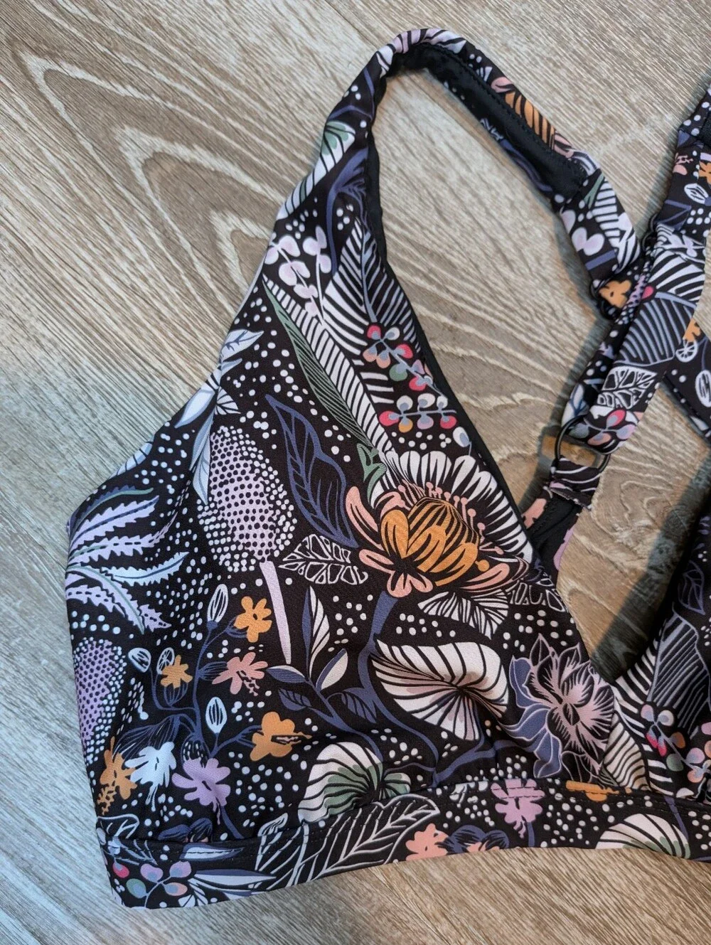 NWT Title Nine Better Bikini Top Alicante Black Tropical Floral Size Large D